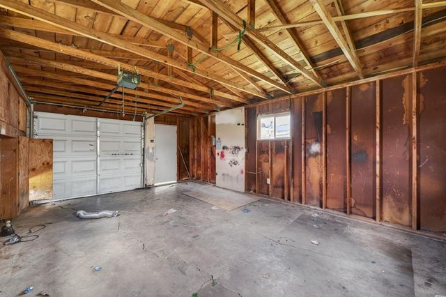 204 E Fairchild Drive, Midwest City, OK 73110