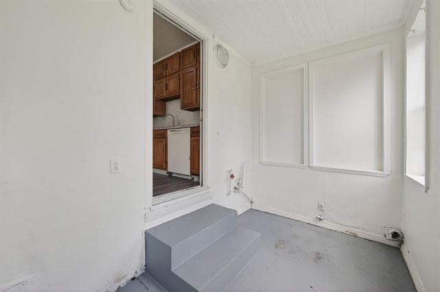 204 E Fairchild Drive, Midwest City, OK 73110