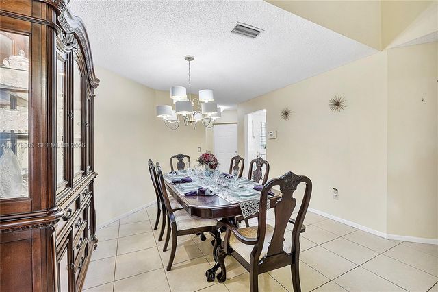 4101 E Coral Tree Circle 313, Coconut Creek, FL 33073