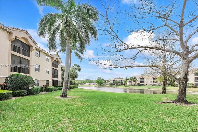 4101 E Coral Tree Circle 313, Coconut Creek, FL 33073