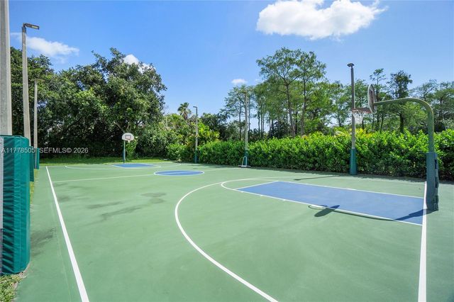 4101 E Coral Tree Circle 313, Coconut Creek, FL 33073