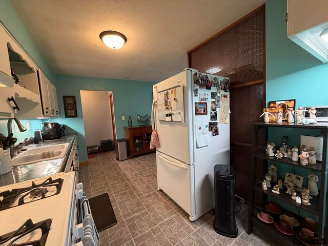 512 N Harris Street, Wilber, NE 68465