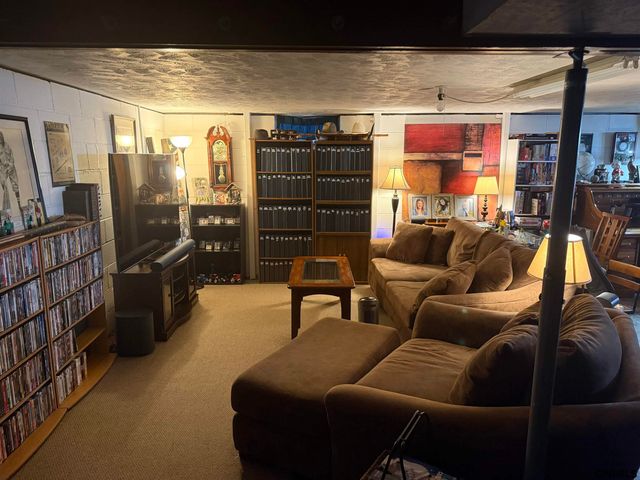 512 N Harris Street, Wilber, NE 68465