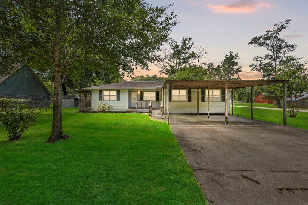 8598 Cornell Street, Lumberton, TX 77657