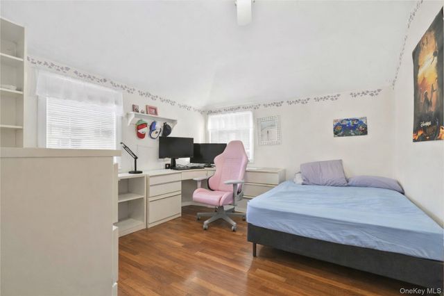 61 Squirrel Hill Road, East Hills, NY 11577