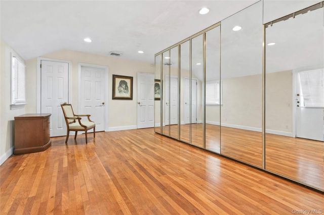 61 Squirrel Hill Road, East Hills, NY 11577