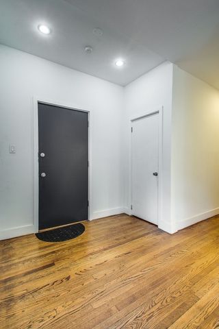 1145 E Hyde Park Boulevard 2A, Chicago, IL 60615