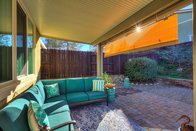 241 Ryans Ln, Grass Valley, CA 95945