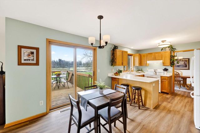 434 Burr Oak Avenue, Oregon, WI 53575