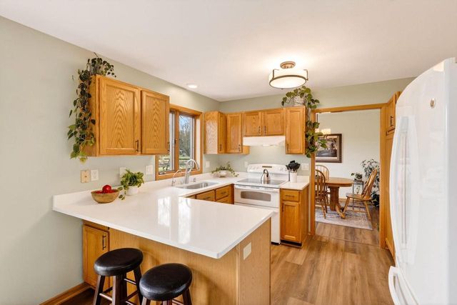 434 Burr Oak Avenue, Oregon, WI 53575