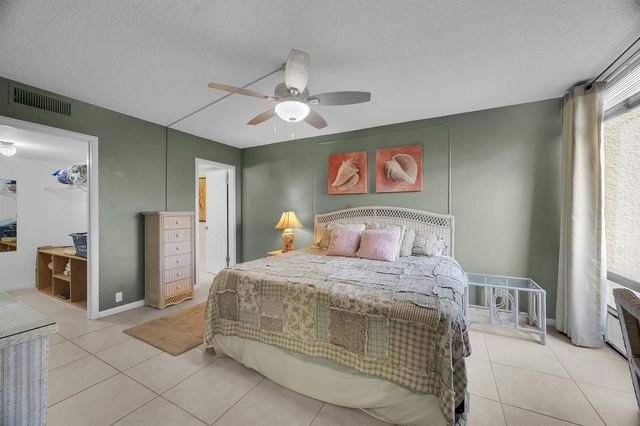 3492 NE Causeway Boulevard 103, Jensen Beach, FL 34957