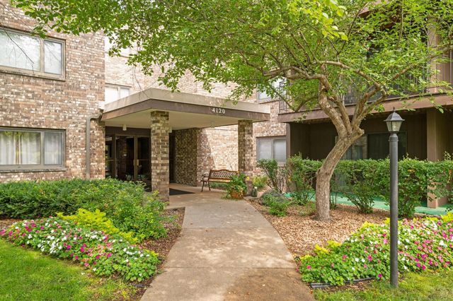 4120 Parklawn Avenue 222, Edina, MN 55435
