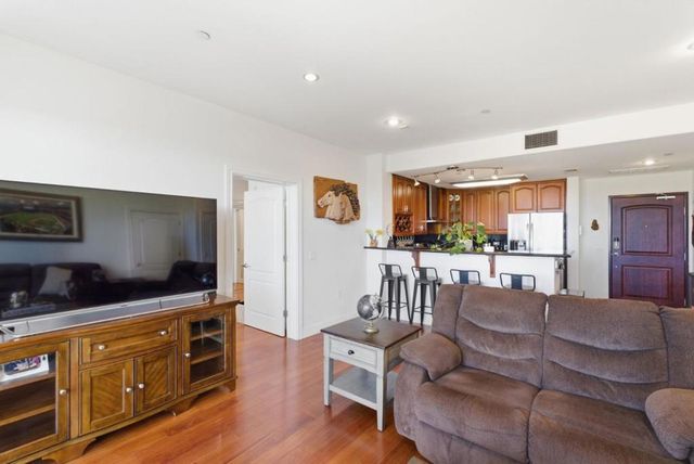 151 El Camino Real 305, Millbrae, CA 94030