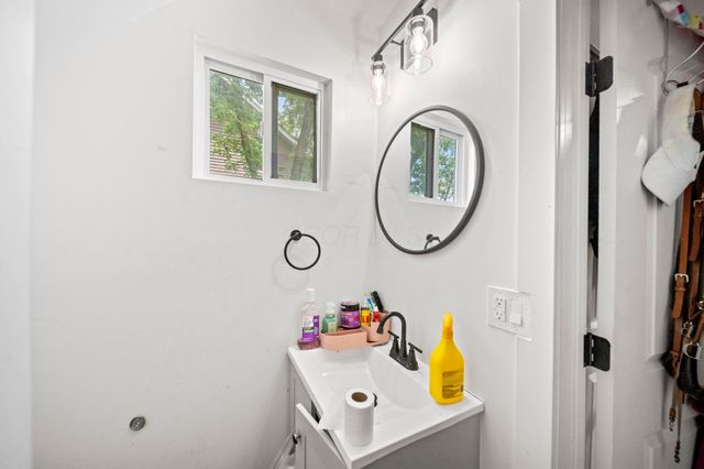 181 S Oakley Avenue, Columbus, OH 43204