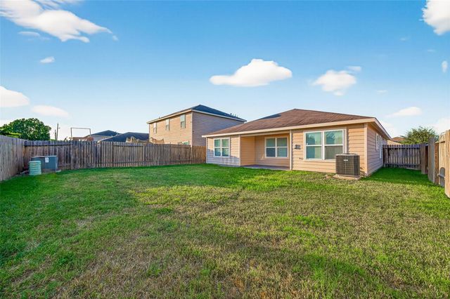 6009 Cypress Lane, Brookshire, TX 77423