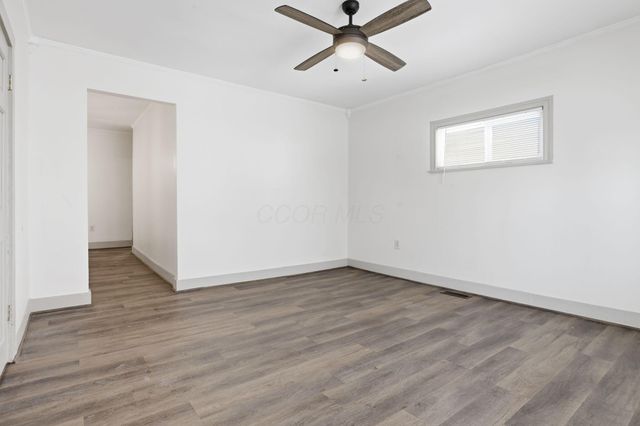 910 E Paint Street, Washington Court House, OH 43160