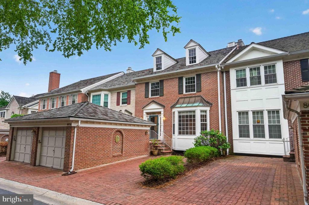 Image 1 of property listing at 8016 QUARRY RIDGE WAY, Bethesda, MD 20817