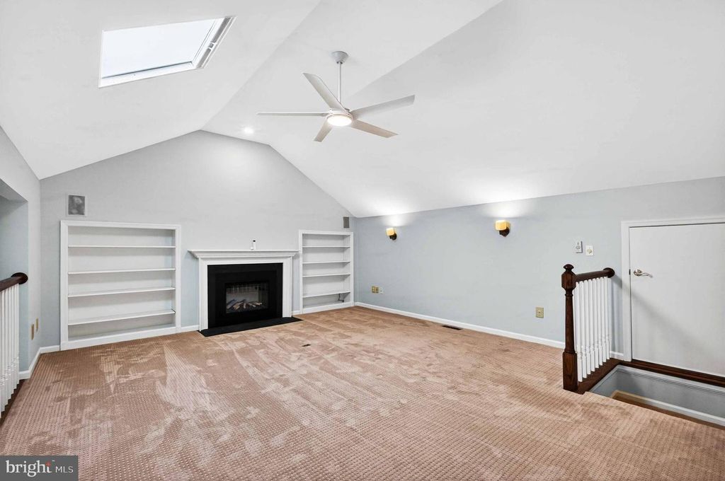Image 36 of property listing at 8016 QUARRY RIDGE WAY, Bethesda, MD 20817