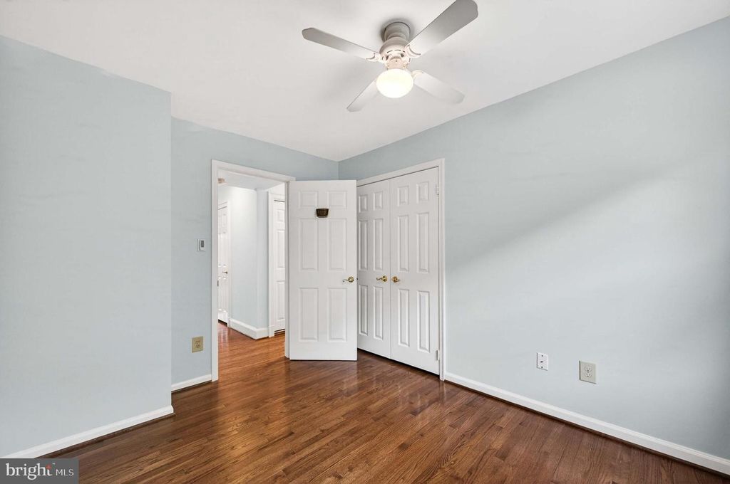 Image 42 of property listing at 8016 QUARRY RIDGE WAY, Bethesda, MD 20817