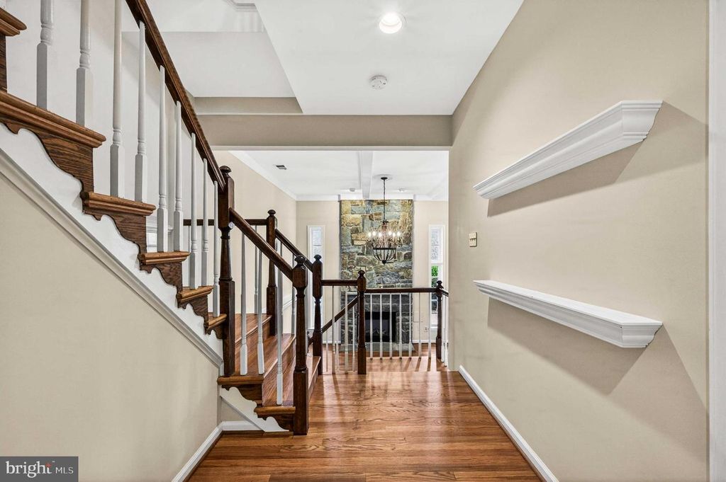 Image 45 of property listing at 8016 QUARRY RIDGE WAY, Bethesda, MD 20817