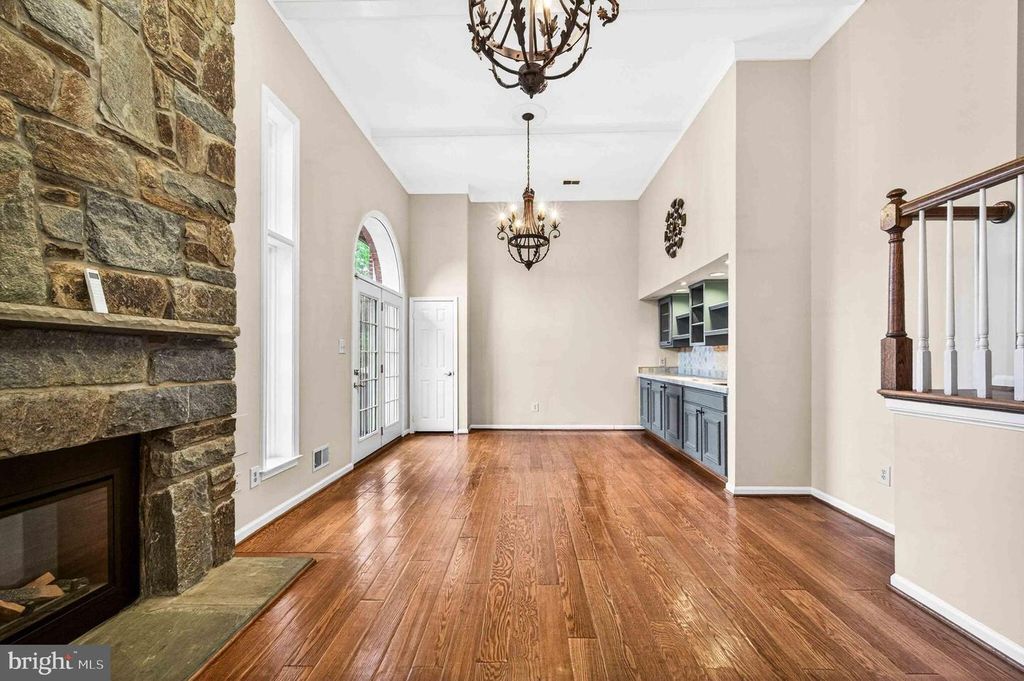 Image 49 of property listing at 8016 QUARRY RIDGE WAY, Bethesda, MD 20817