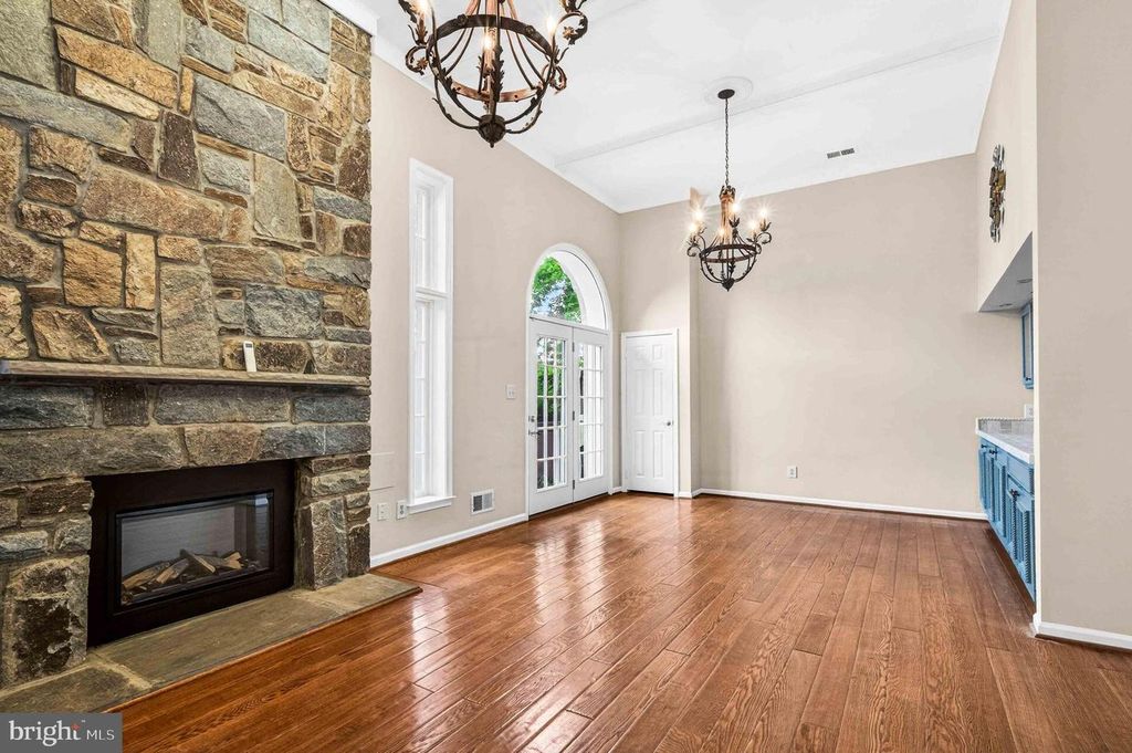 Image 52 of property listing at 8016 QUARRY RIDGE WAY, Bethesda, MD 20817