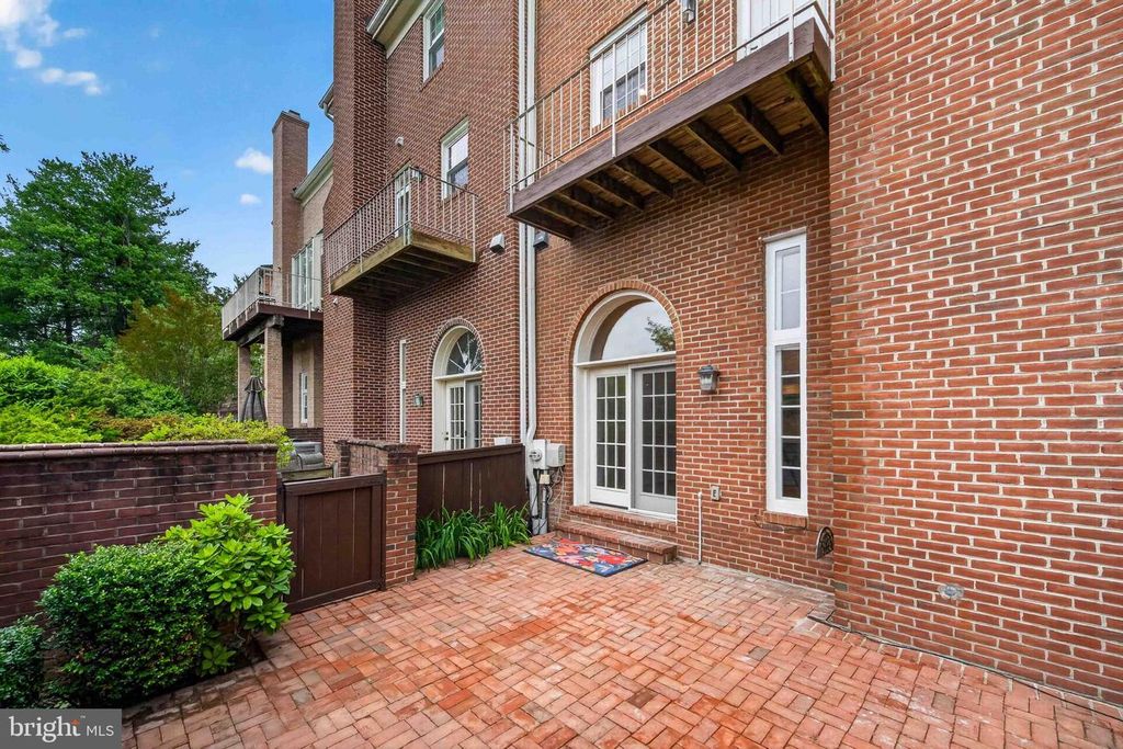 Image 56 of property listing at 8016 QUARRY RIDGE WAY, Bethesda, MD 20817