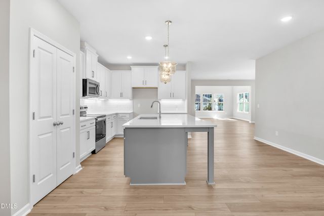 127 Luther Drive Mvg26, Graham, NC 27253