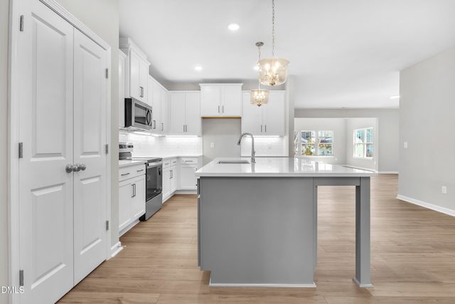 127 Luther Drive Mvg26, Graham, NC 27253