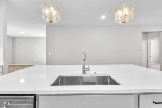 127 Luther Drive Mvg26, Graham, NC 27253