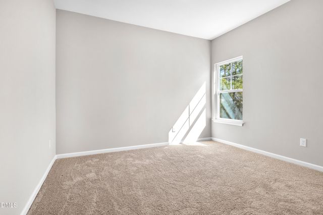 127 Luther Drive Mvg26, Graham, NC 27253