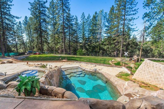 23870 Tokayana Way, Colfax, CA 95713