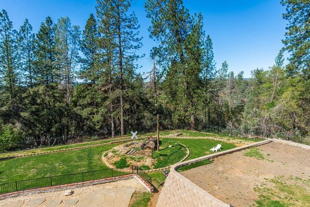 23870 Tokayana Way, Colfax, CA 95713