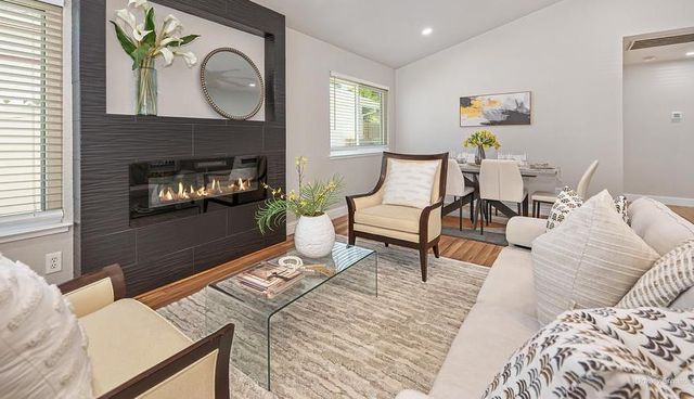 7510 Island Way, Sacramento, CA 95831