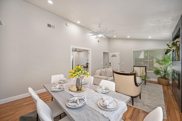 7510 Island Way, Sacramento, CA 95831