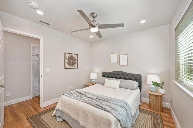 7510 Island Way, Sacramento, CA 95831