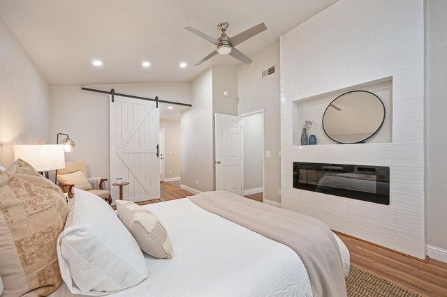 7510 Island Way, Sacramento, CA 95831