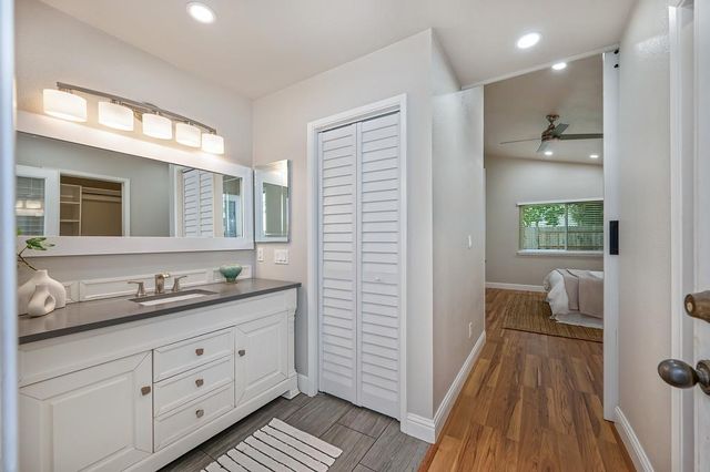 7510 Island Way, Sacramento, CA 95831