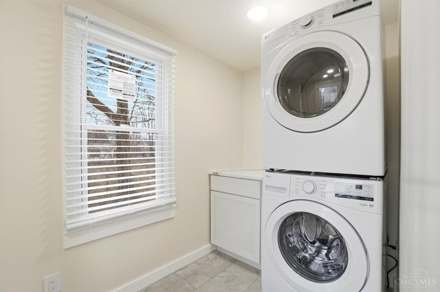 200 N First Street, Trenton, OH 45067