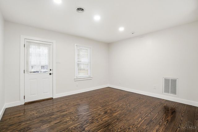 200 N First Street, Trenton, OH 45067