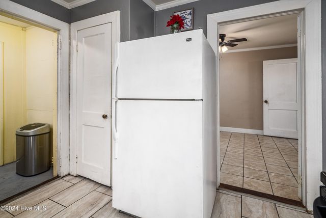 1409 W 6th Street, Greenville, NC 27834