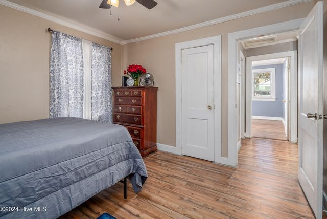 1409 W 6th Street, Greenville, NC 27834