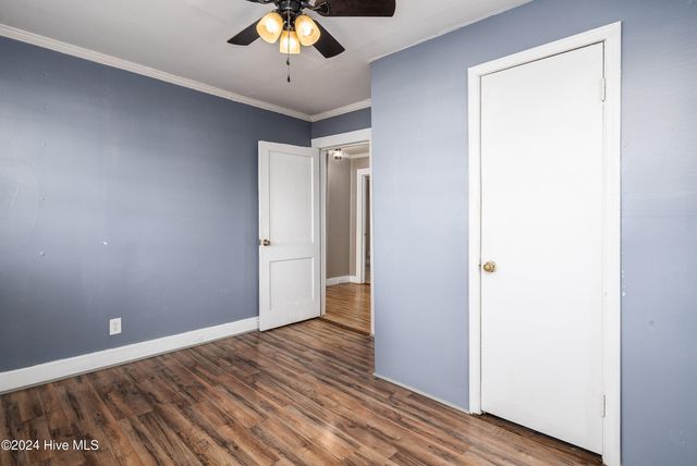 1409 W 6th Street, Greenville, NC 27834