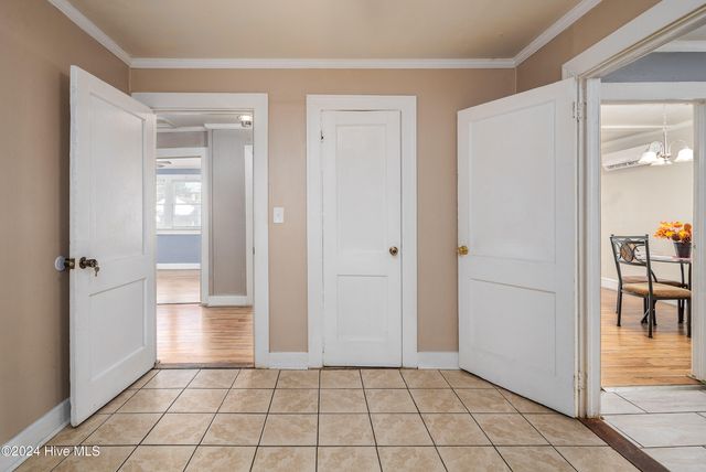 1409 W 6th Street, Greenville, NC 27834