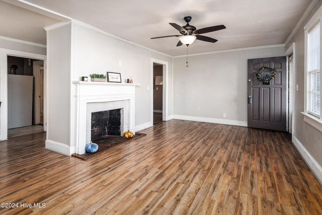 1409 W 6th Street, Greenville, NC 27834