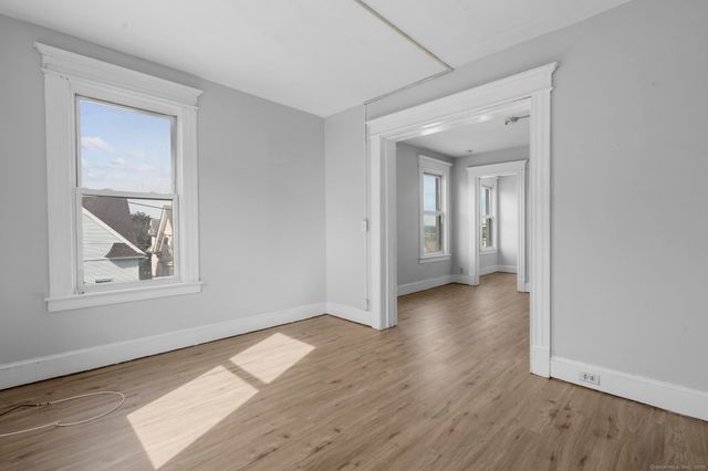 73 South Street, Waterbury, CT 06706