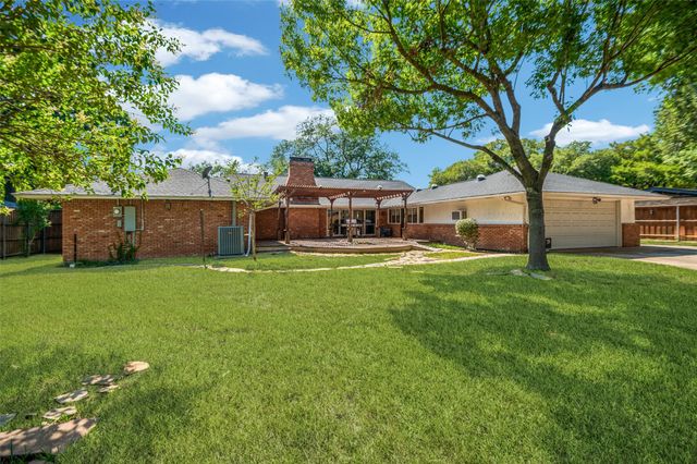 11224 Pinocchio Drive, Dallas, TX 75229