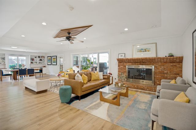 11224 Pinocchio Drive, Dallas, TX 75229