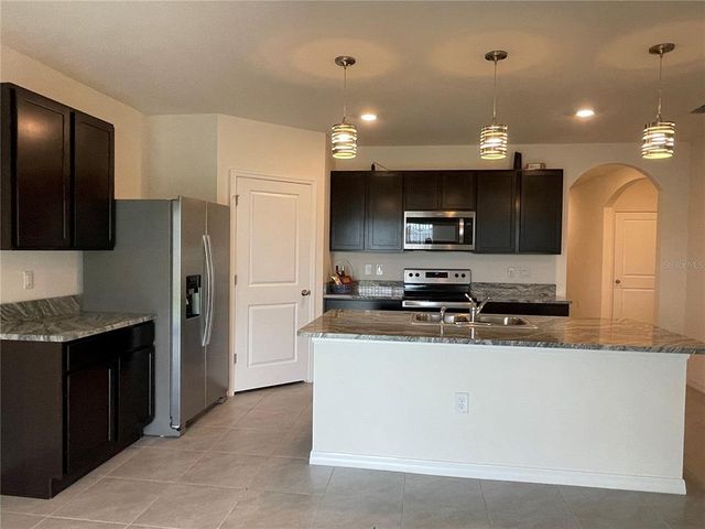 5535 HOLLINGWORTH TRAIL, Wesley Chapel, FL 33545
