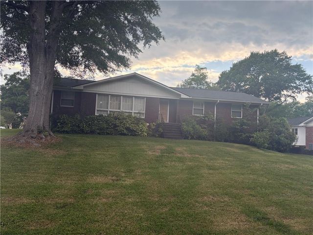701 Oakcrest Drive, Rockmart, GA 30153
